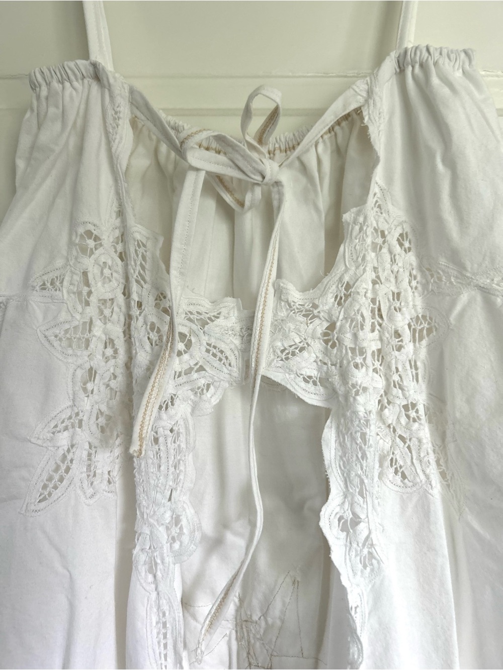 White Vintage Lace Trim Women's Sleep Nightie.Size M